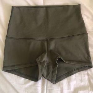 Lululemon boogie shorts